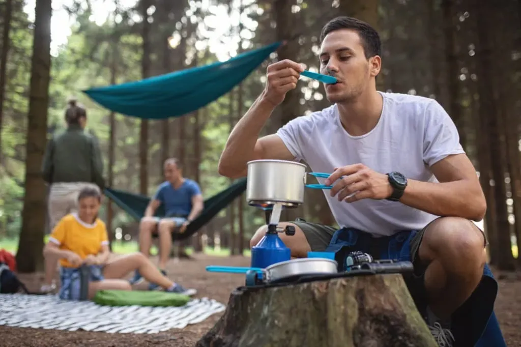 7 Rekomendasi Nesting Camping Terbaik yang Ringan dan Tahan Lama