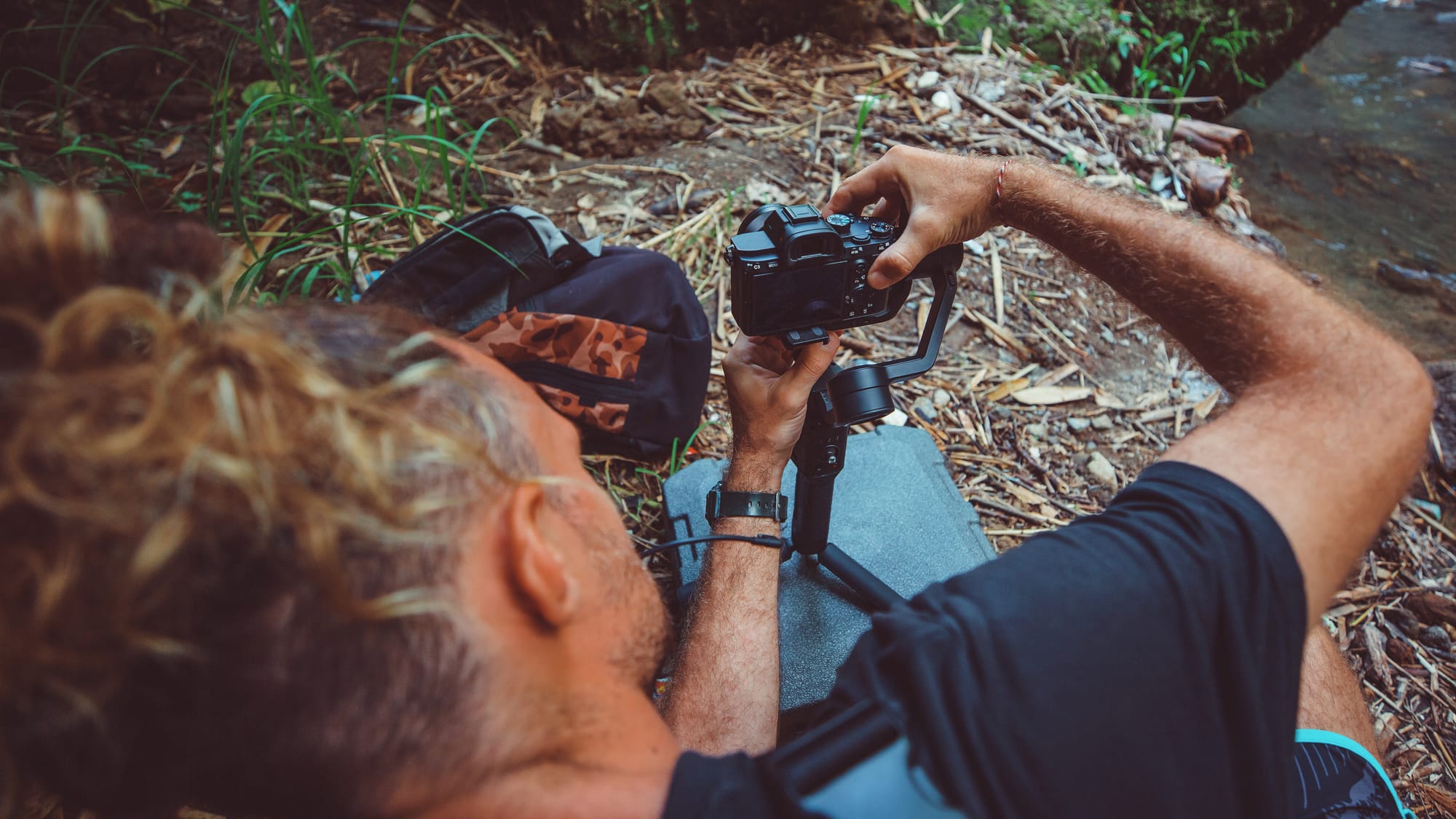 11 Case Action Camera Terbaik, Paling Kokoh dan Tahan Lama!