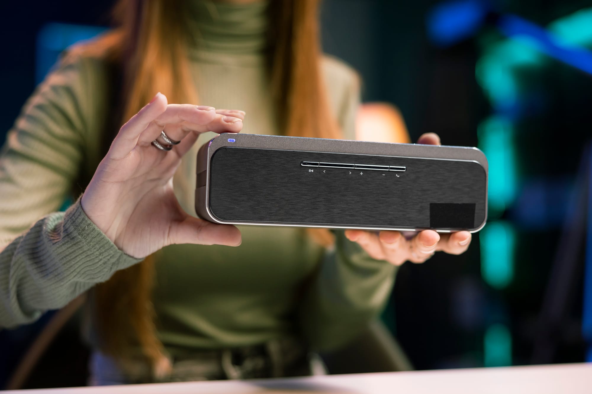 Cara Efektif Reset Speaker Bluetooth, Nggak Pakai Ribet!