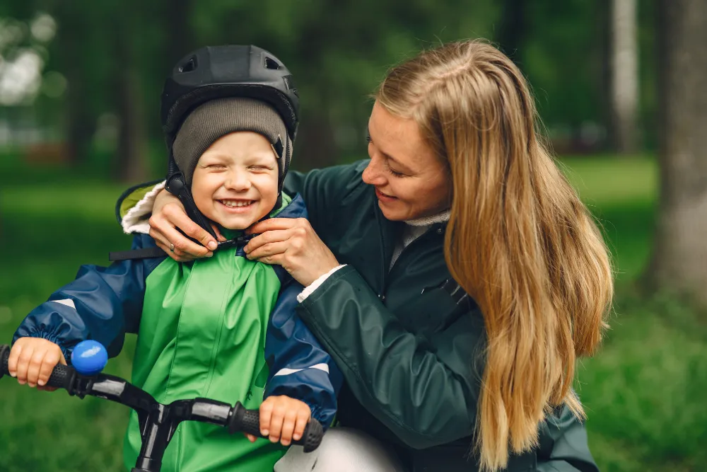 9 Rekomendasi Helm Sepeda Anak yang Kokoh, Nyaman, dan Lucu